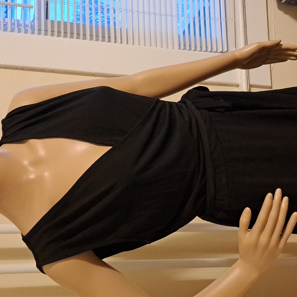 41 Hawthorn Black Fake Wrap Dress sz M